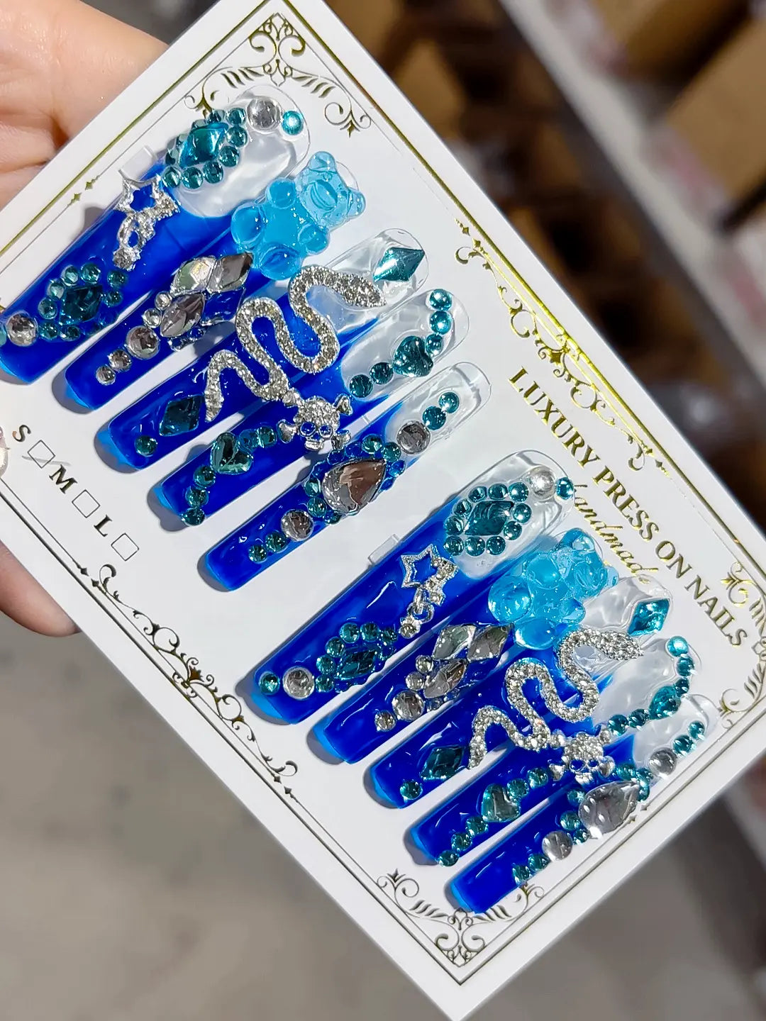 M086 - Long Blue Square Solid color Rhinestone Snake