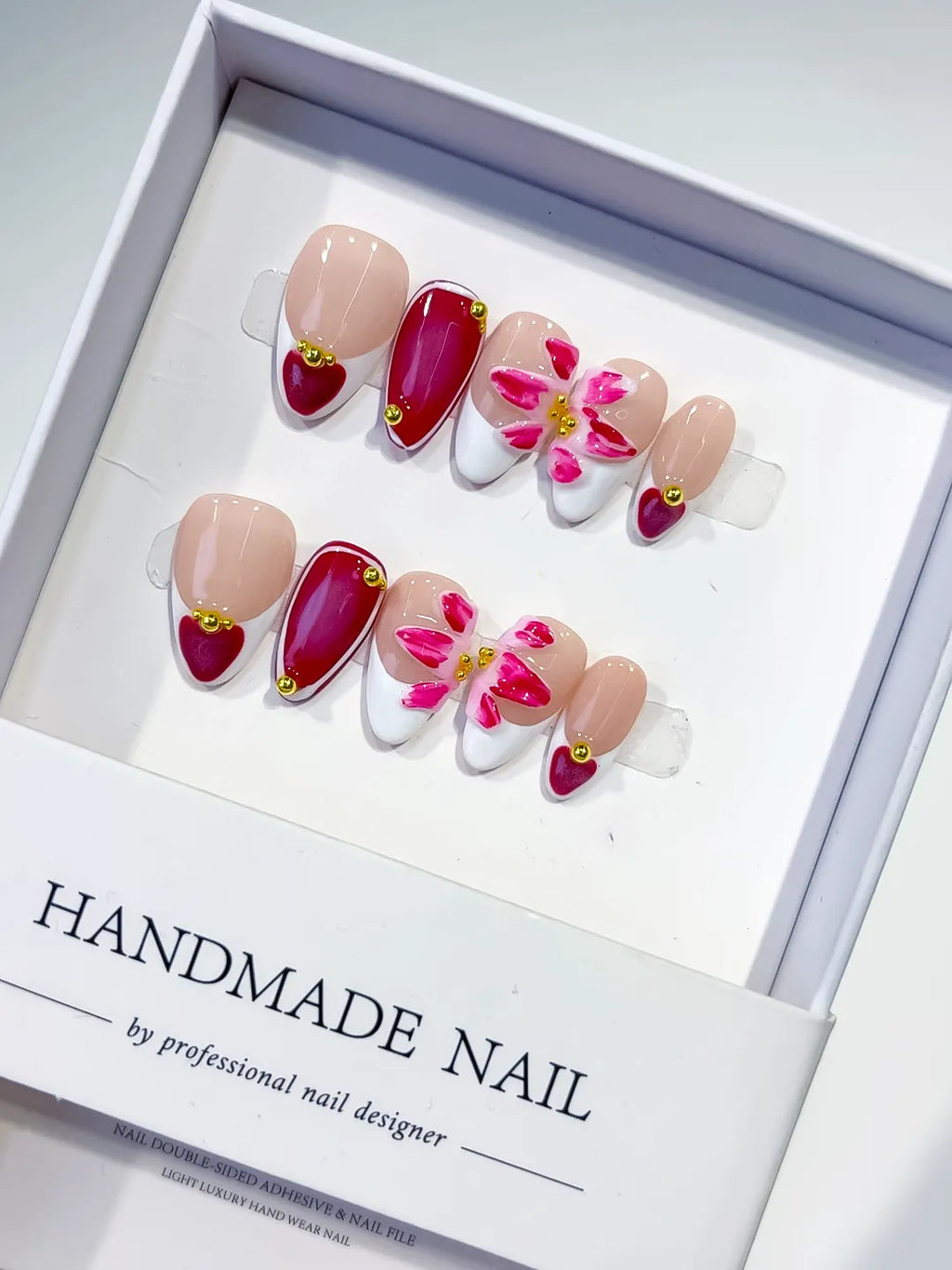 D384 - Short Nude White Almond French tip Flower Heart