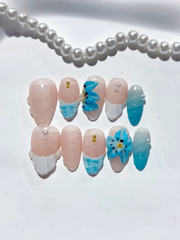 D385 - Short Nude White Almond French tip Flower Shell VibeNailsLab