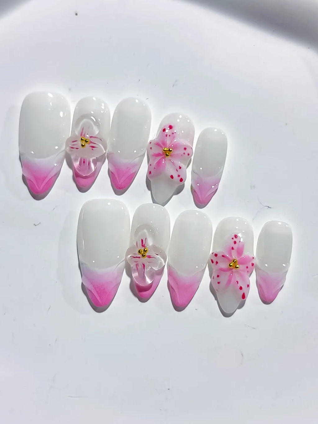D406 - Medium White Pink Almond French tip Flower Bow VibeNailsLab