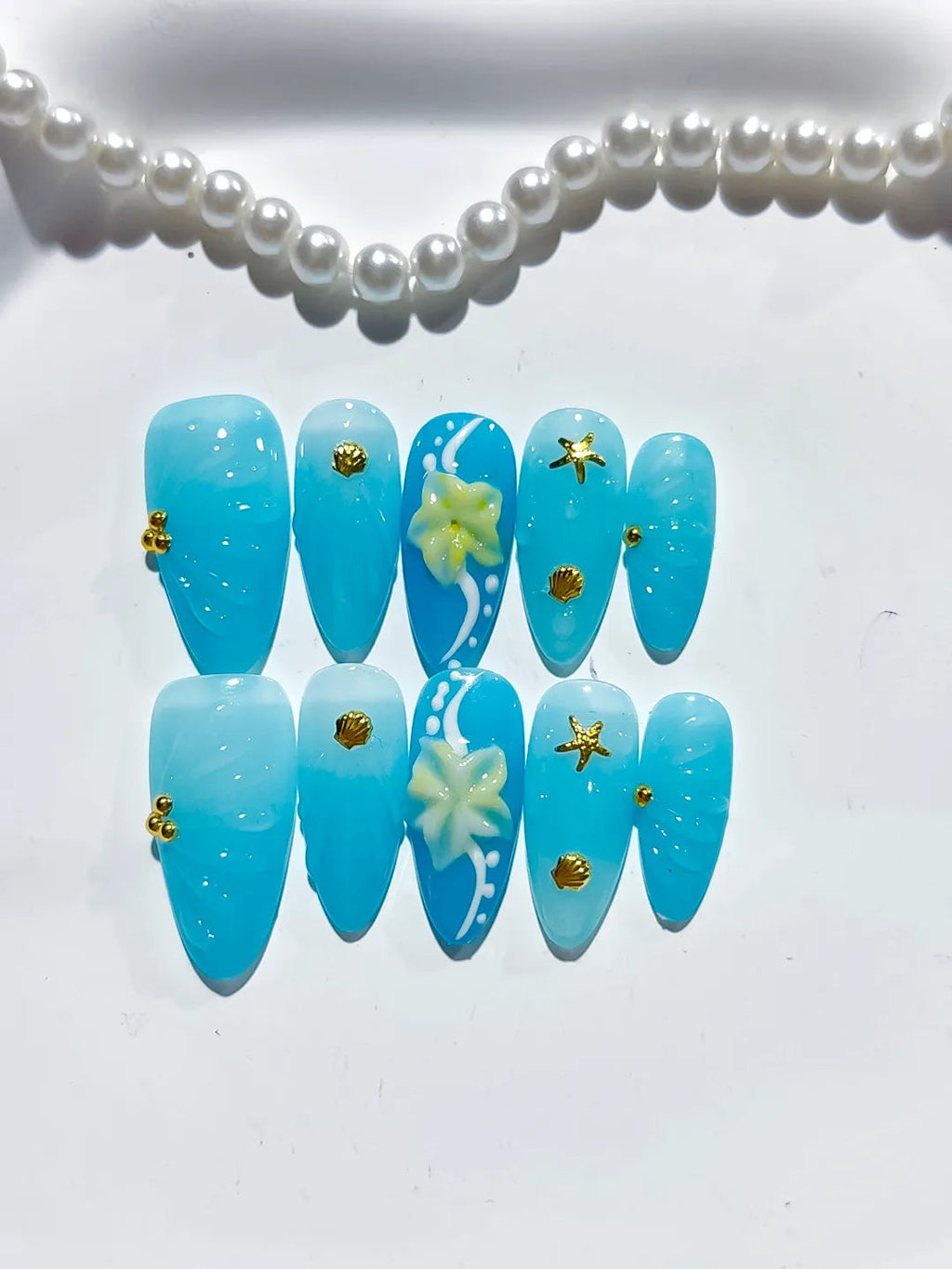 D407 - Medium Blue Yellow Almond Solid color Flower Starfish VibeNailsLab