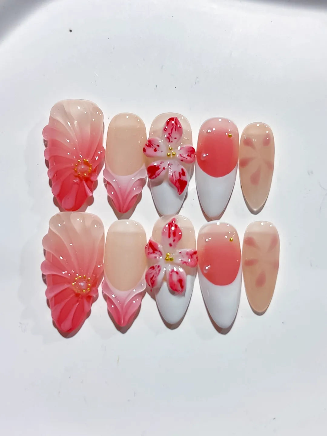 D413 - Medium Nude Pink Almond Ombre Flower