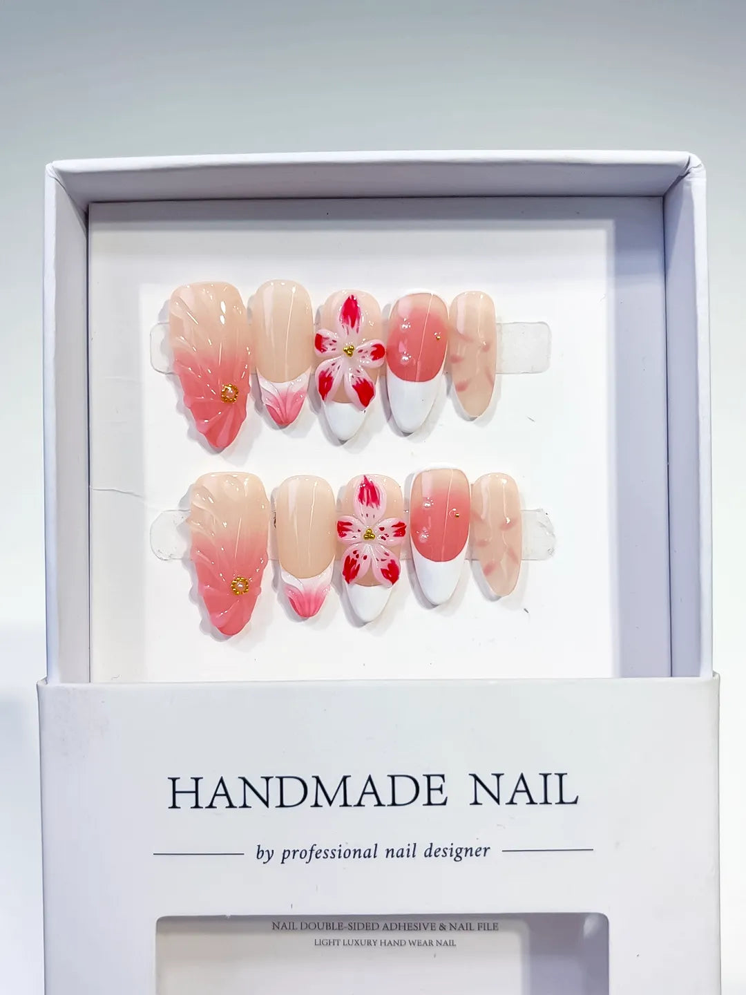 D413 - Medium Nude Pink Almond Ombre Flower