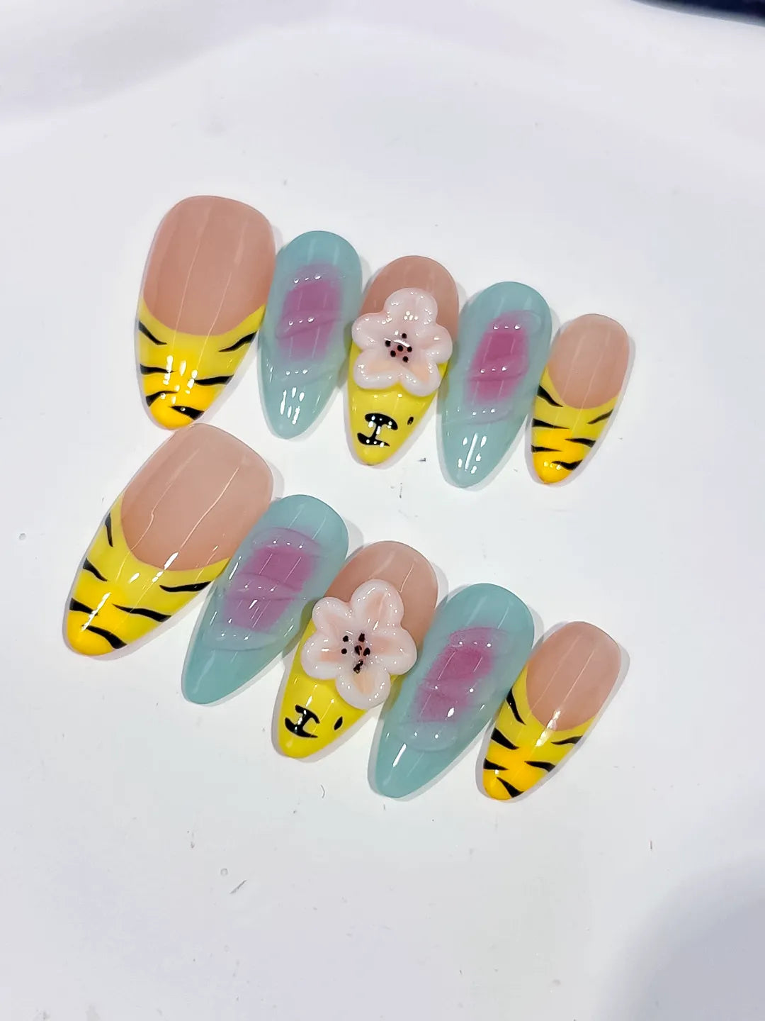 D421 - Medium Nude Yellow Almond Abstract Flower Animal Print VibeNailsLab