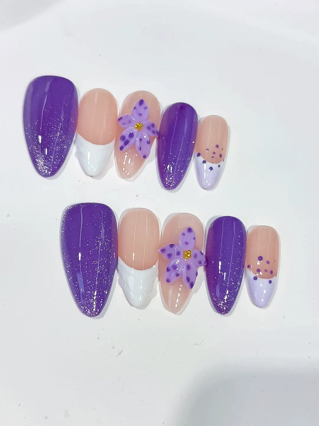 D426 - Medium Purple Nude Almond Glitter Flower Dot Pattern