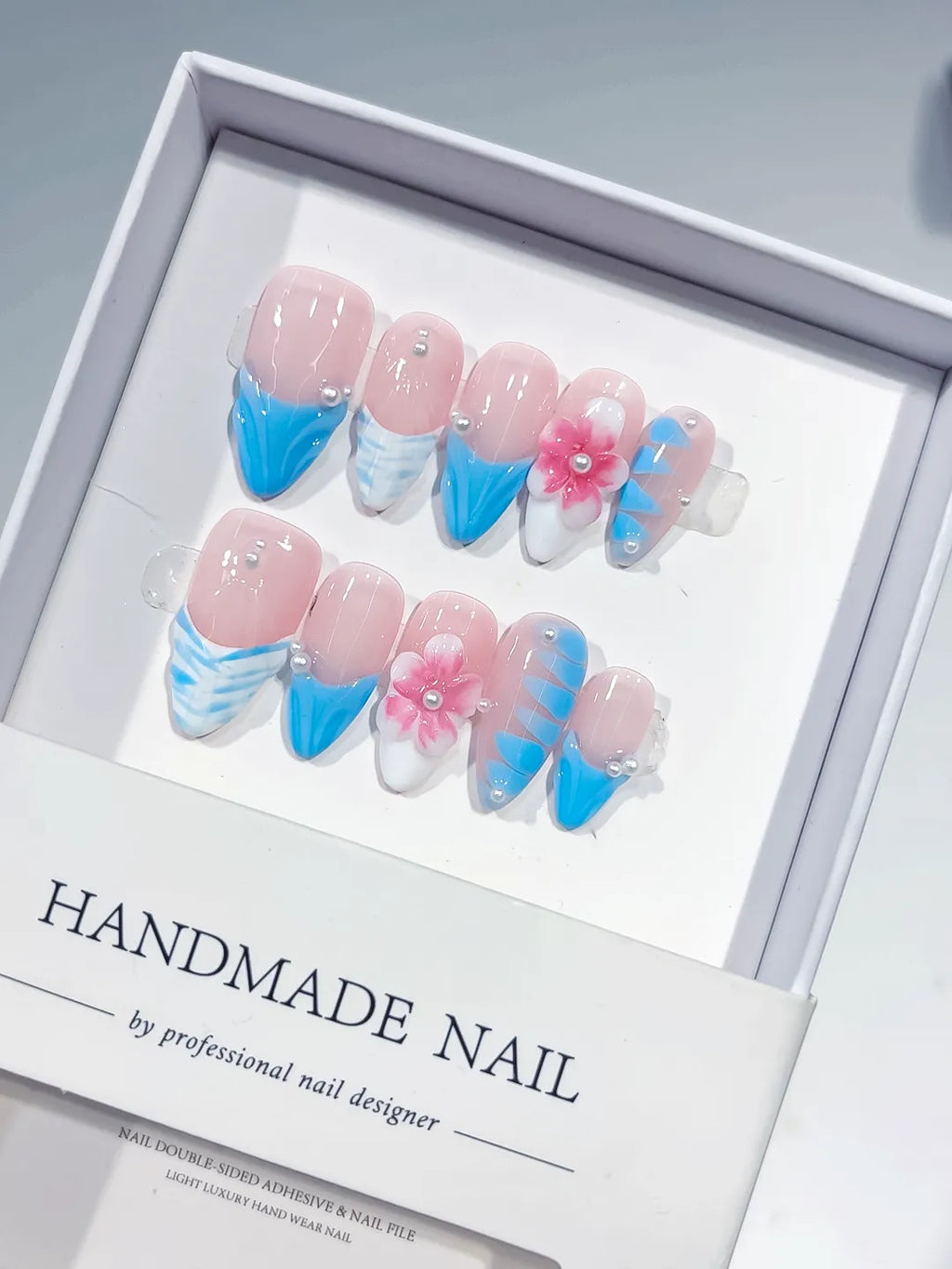D430 - Medium Pink Blue Almond French tip Flower Pearl