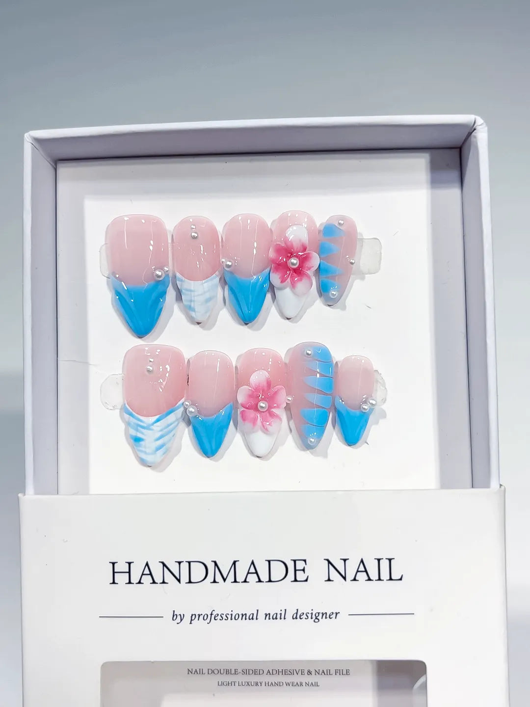D430 - Medium Pink Blue Almond French tip Flower Pearl