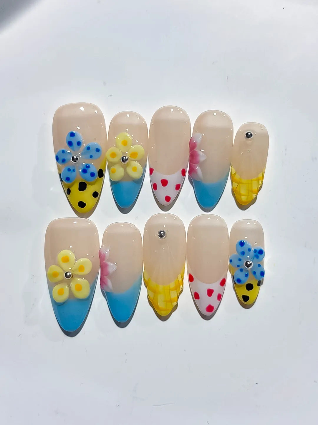 D441 - Medium Nude Blue Almond Abstract Flower Dot Pattern VibeNailsLab