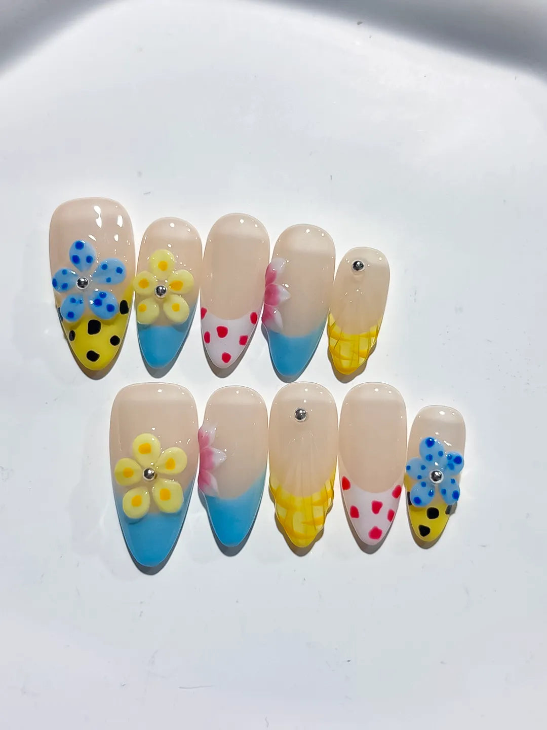 D441 - Medium Nude Blue Almond Abstract Flower Dot Pattern VibeNailsLab