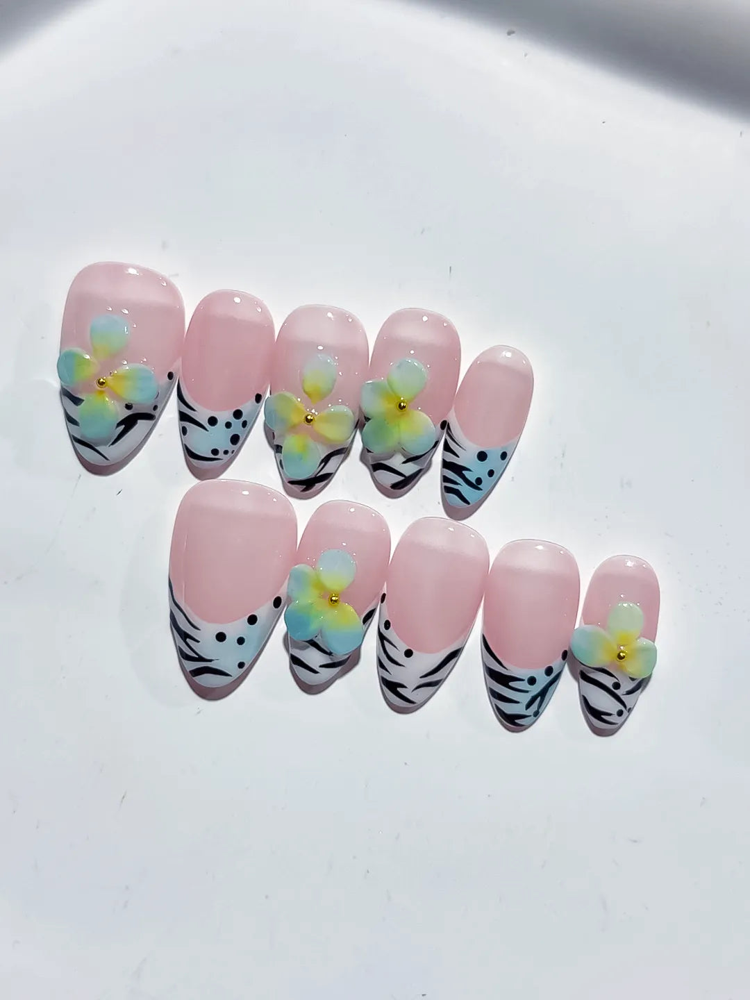 D442 - Short Pink White Almond Abstract Flower Animal Print