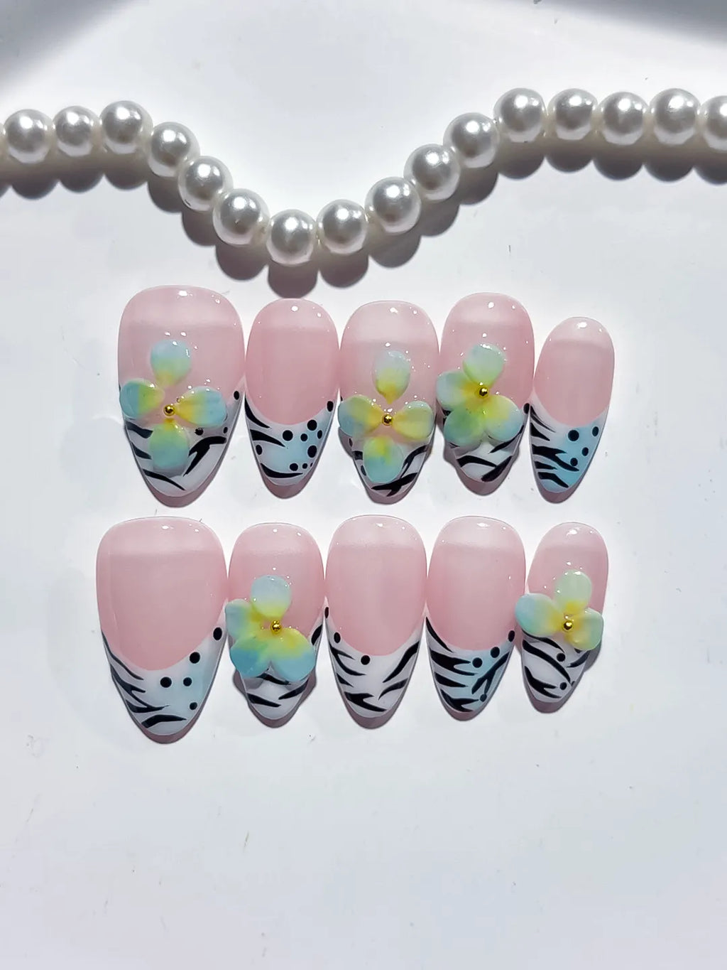 D442 - Short Pink White Almond Abstract Flower Animal Print