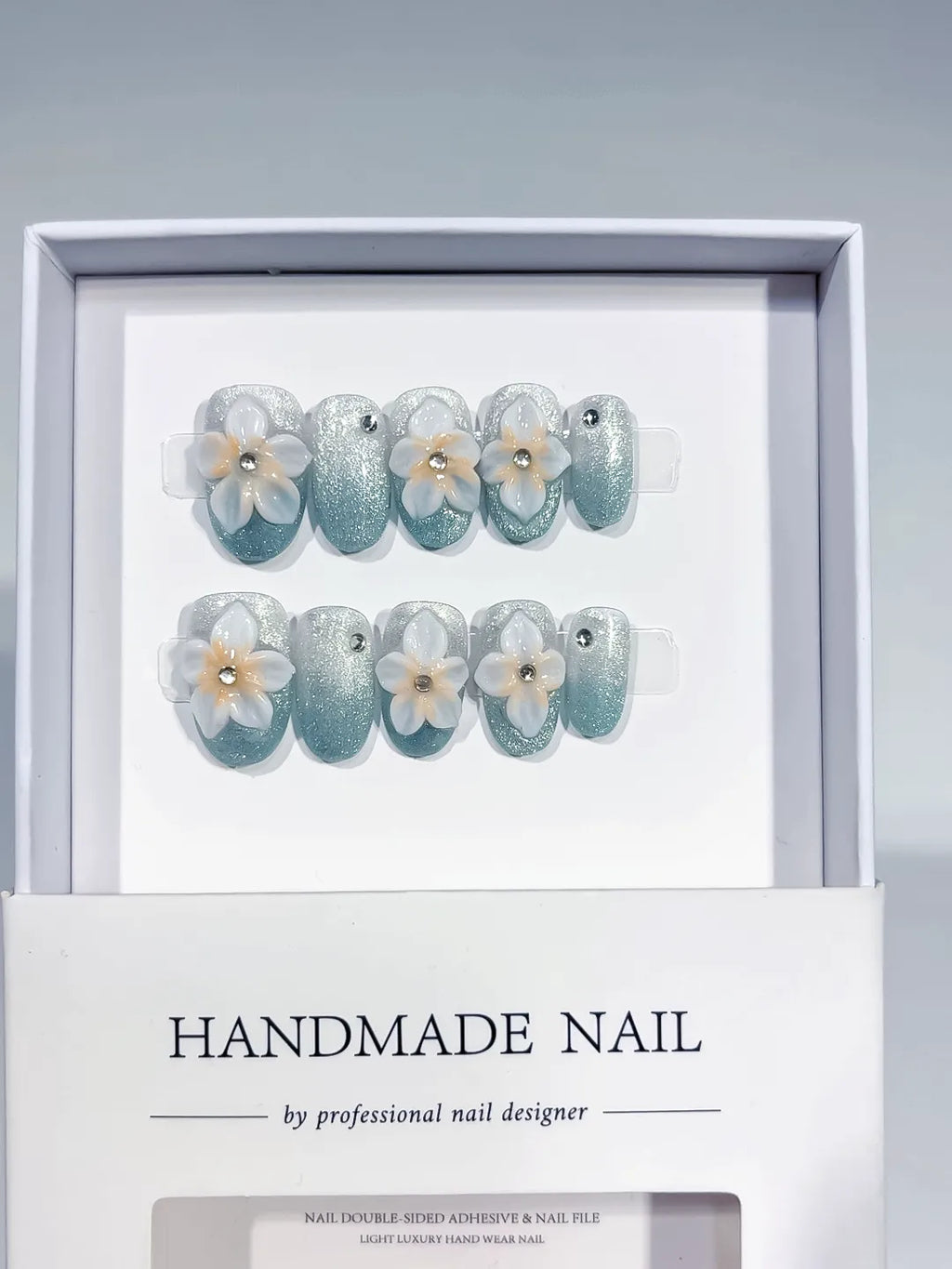 D444 - Short Green White Oval Glitter Flower Pearl