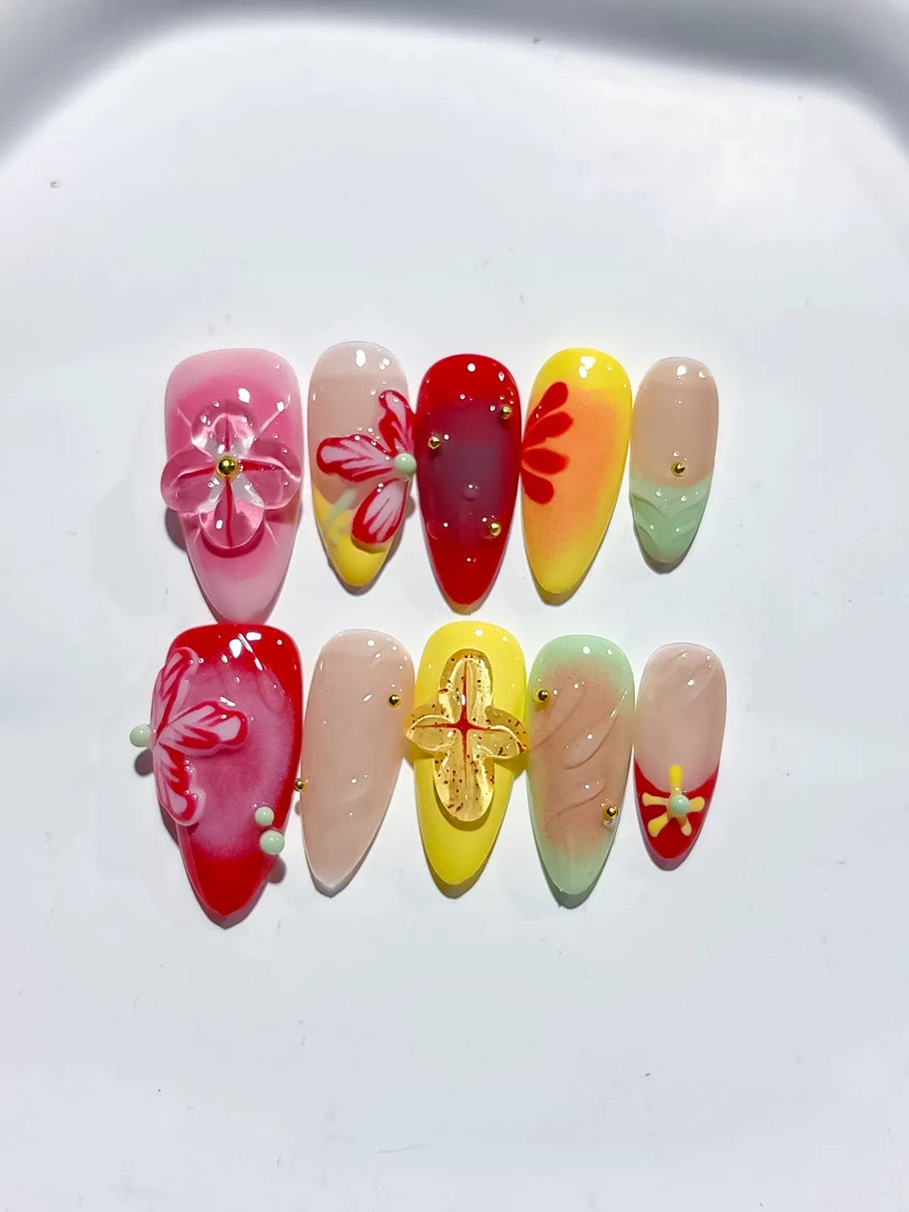 D445 - Medium Red Yellow Almond Abstract Flower Leaf VibeNailsLab