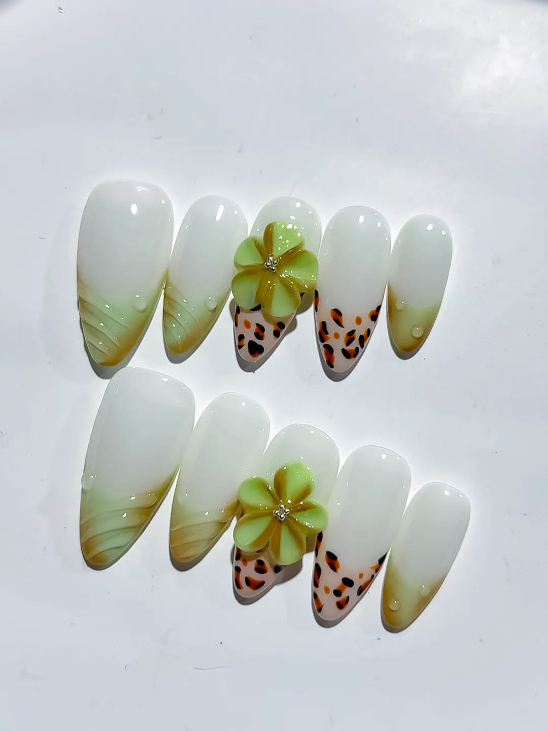 D446 - Medium White Green Almond Ombre Flower Animal Print VibeNailsLab