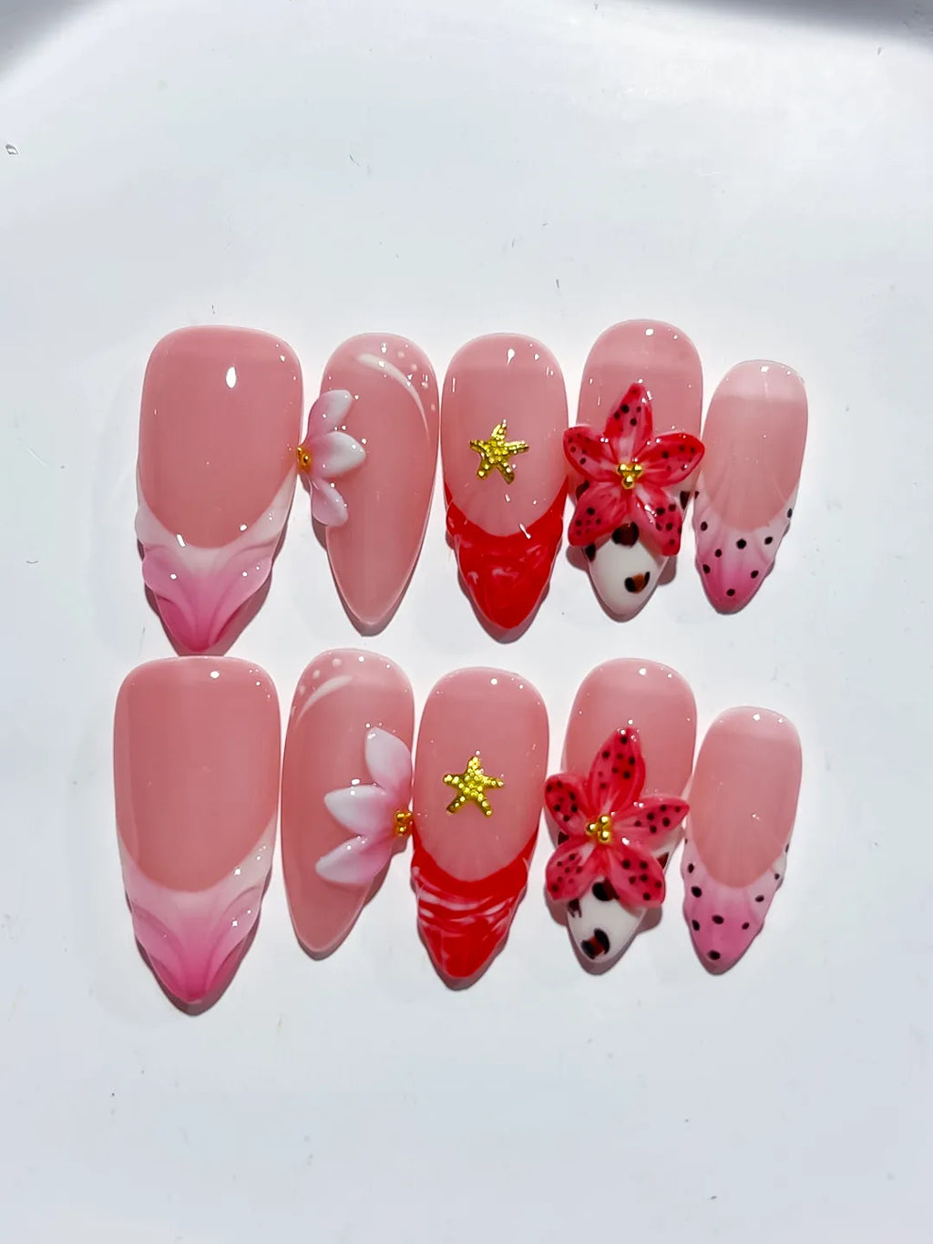 D447 - Medium Pink Red Almond Abstract Flower Star