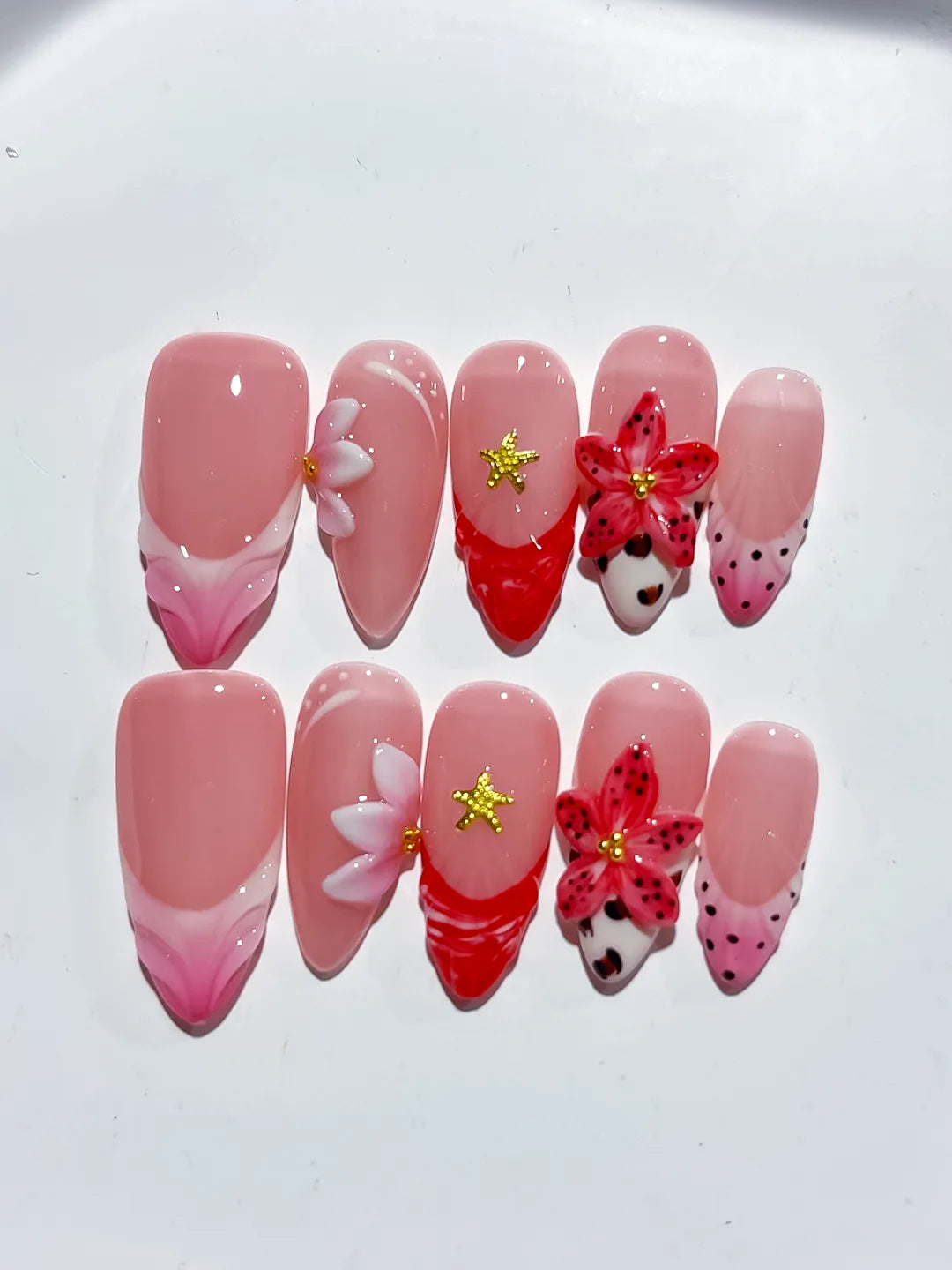 D447 - Medium Pink Red Almond Abstract Flower Star