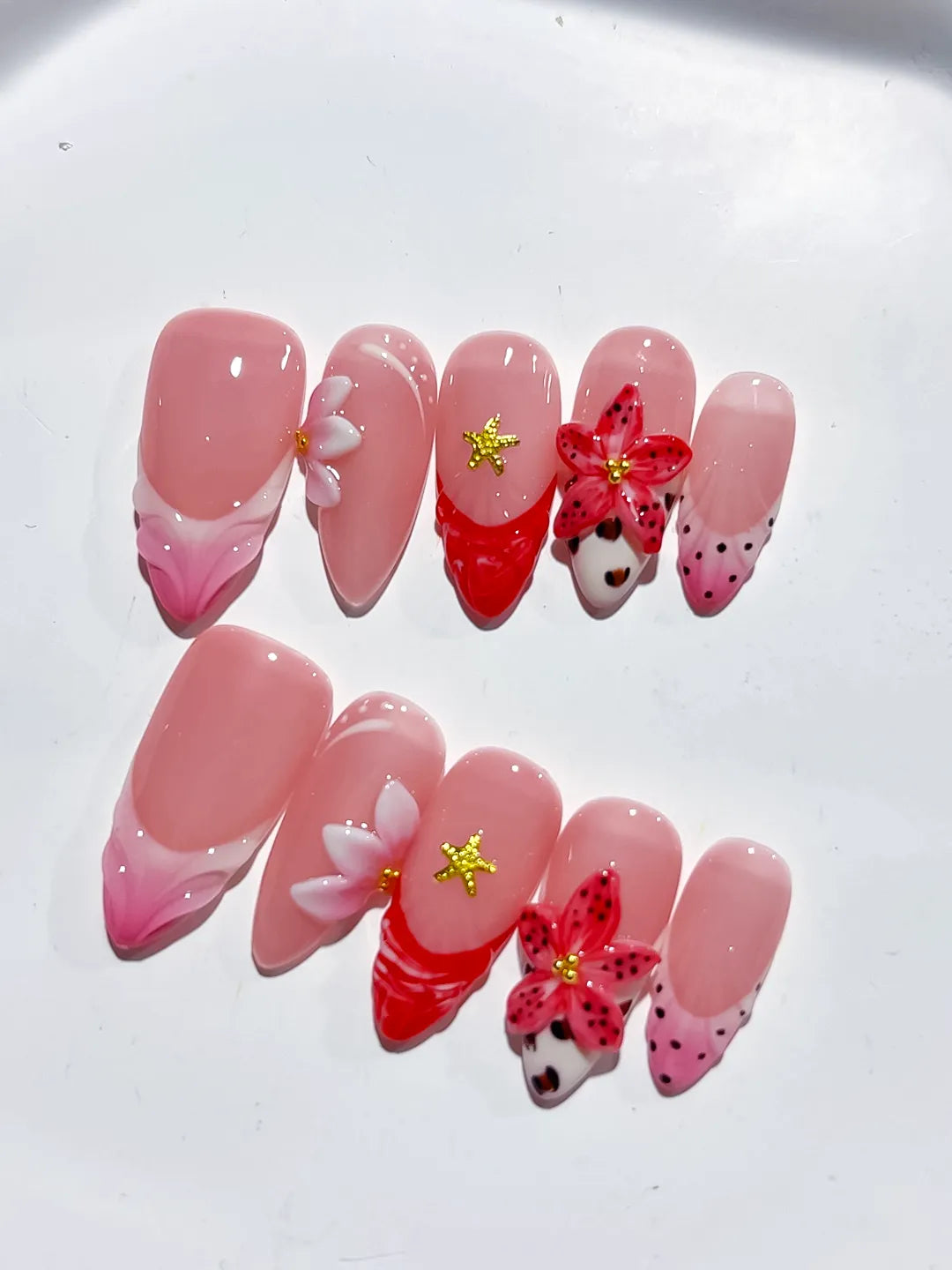 D447 - Medium Pink Red Almond Abstract Flower Star