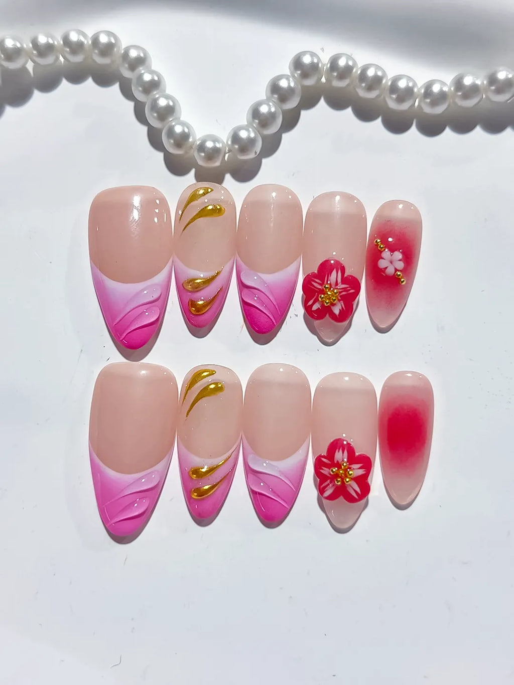 D448 - Medium Gold Red Almond Floral