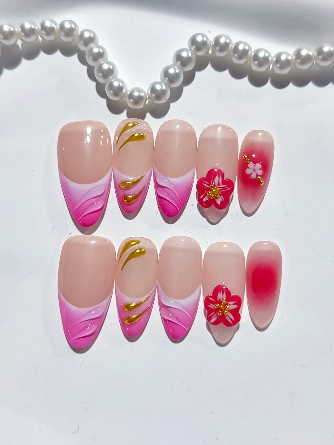 D448 - Medium Gold Red Almond Floral