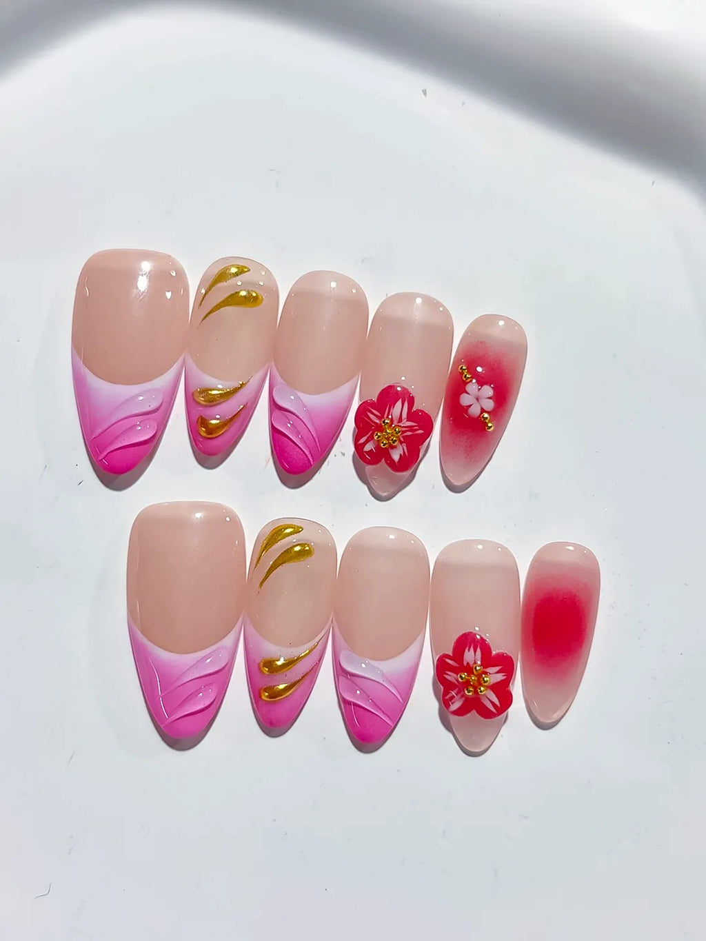 D448 - Medium Gold Red Almond Floral