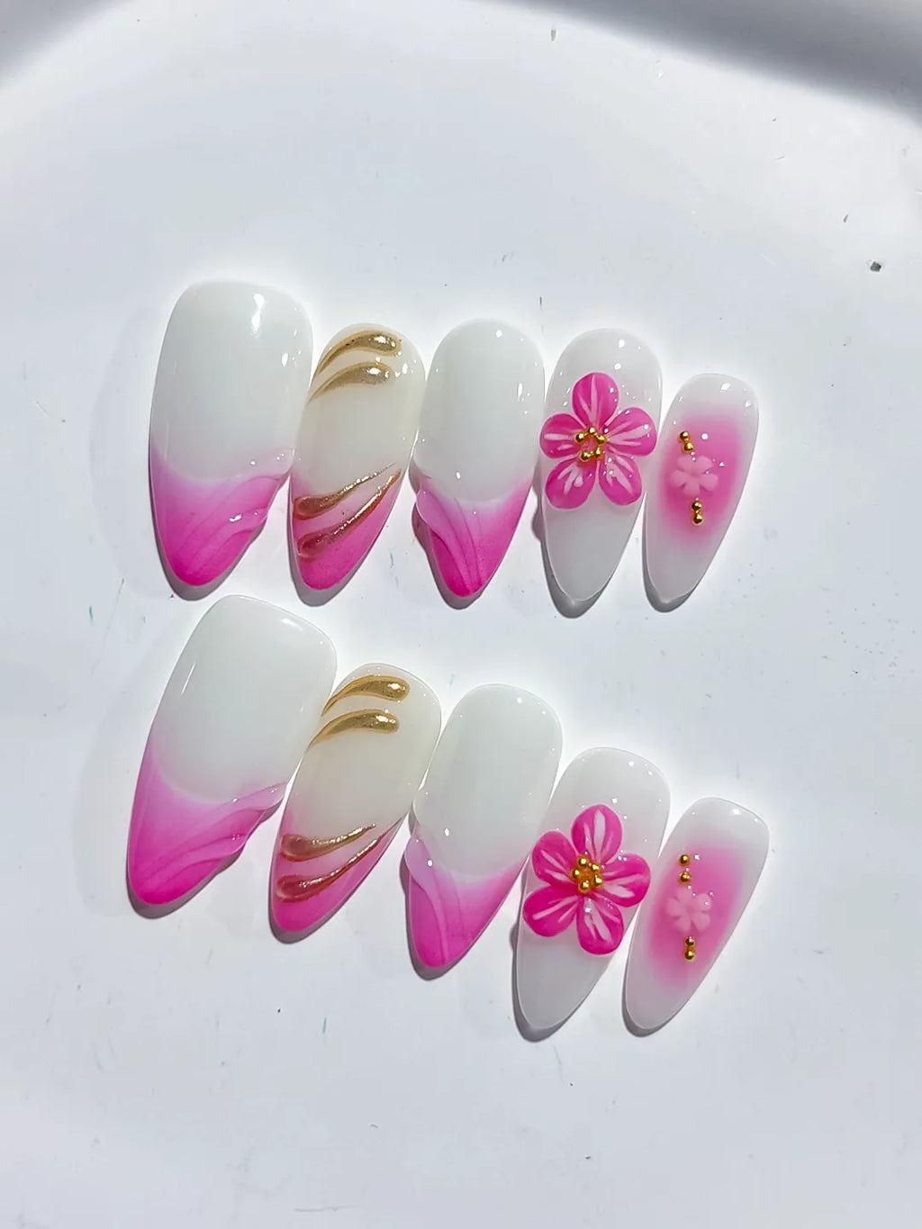 D448 - Medium White Pink Almond Floral Flower Metallic Charm