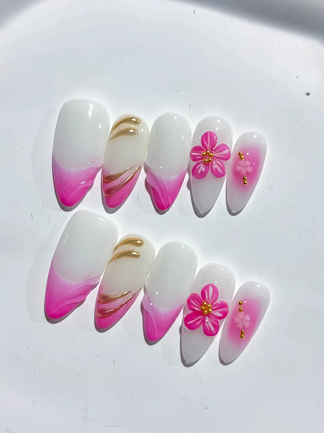 D448 - Medium White Pink Almond Floral Flower Metallic Charm
