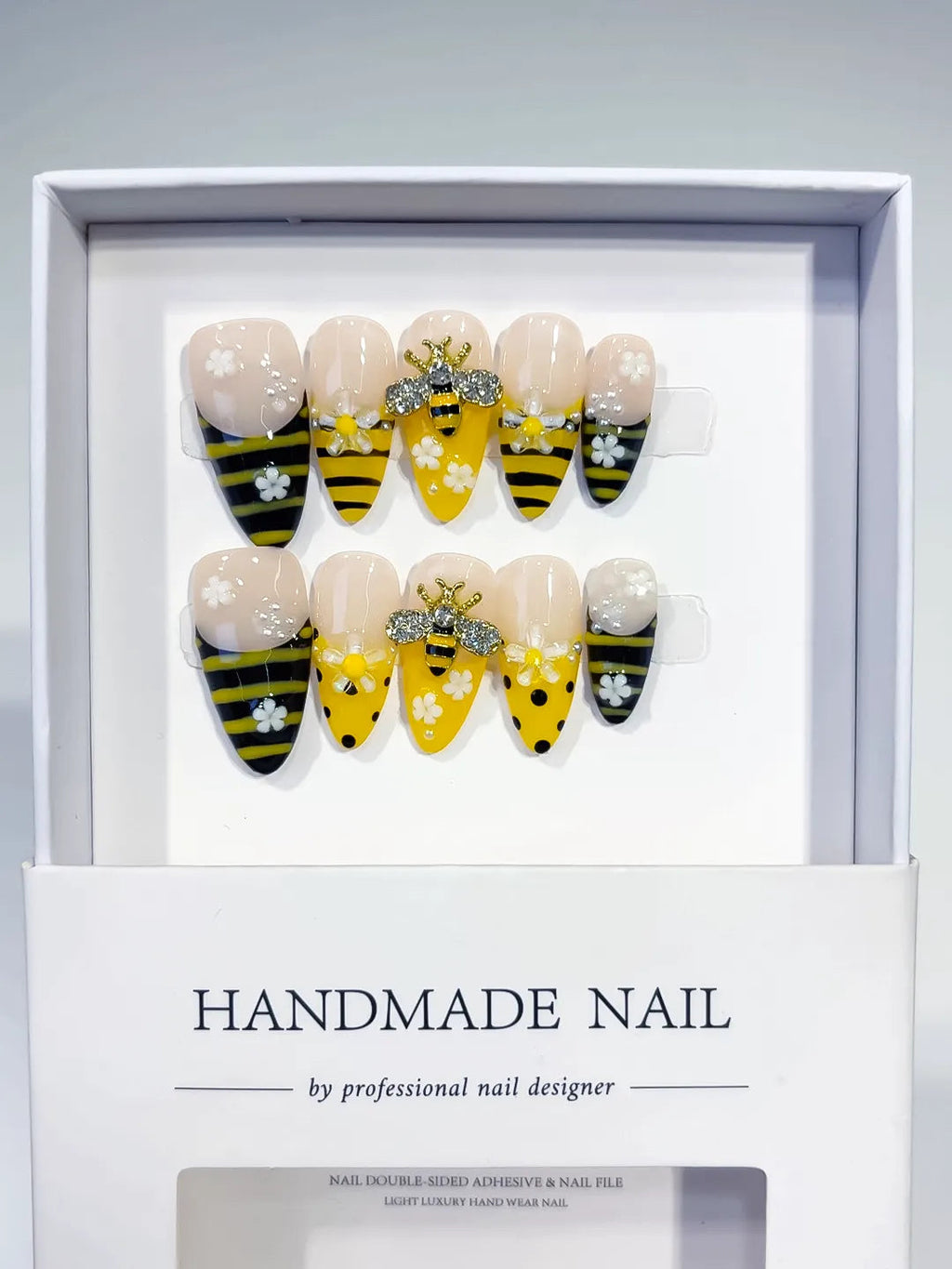 D456 - Medium Yellow Black Almond Abstract Bee Flower VibeNailsLab