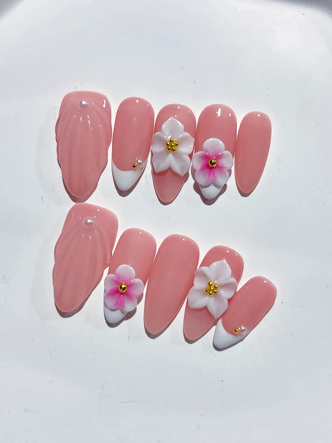 D457 - Medium Pink White Almond Solid color Flower