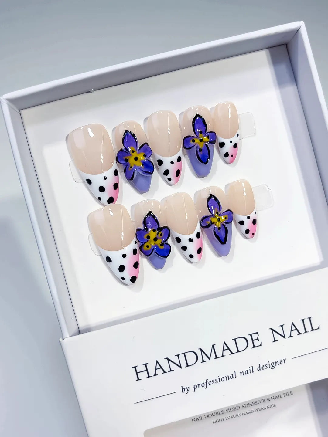 D463 - Medium Nude Black Almond French tip Flower Animal Print