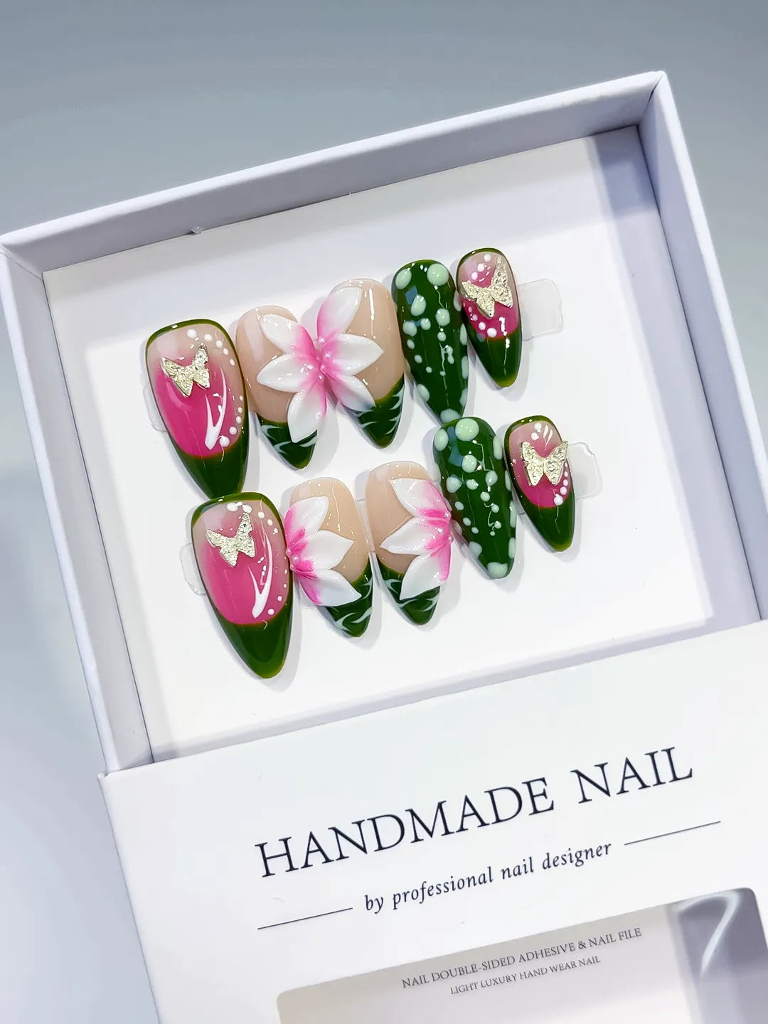 D465 - Medium Pink Green Almond Abstract Flower Dot Pattern