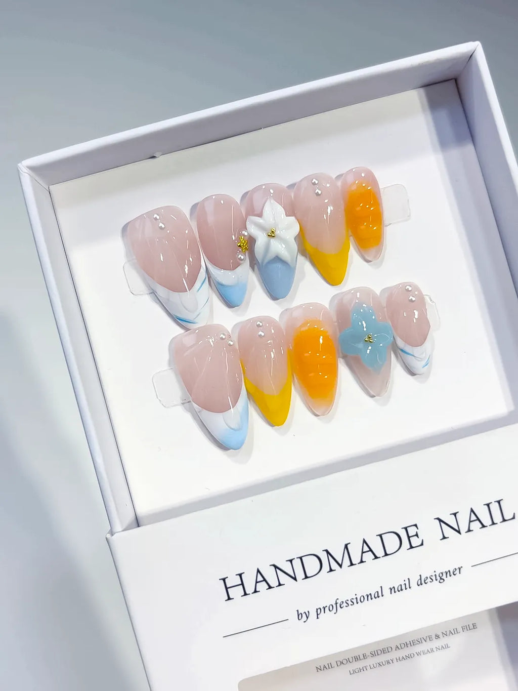 D469 - Medium Nude Blue Almond French tip Flower Pearl