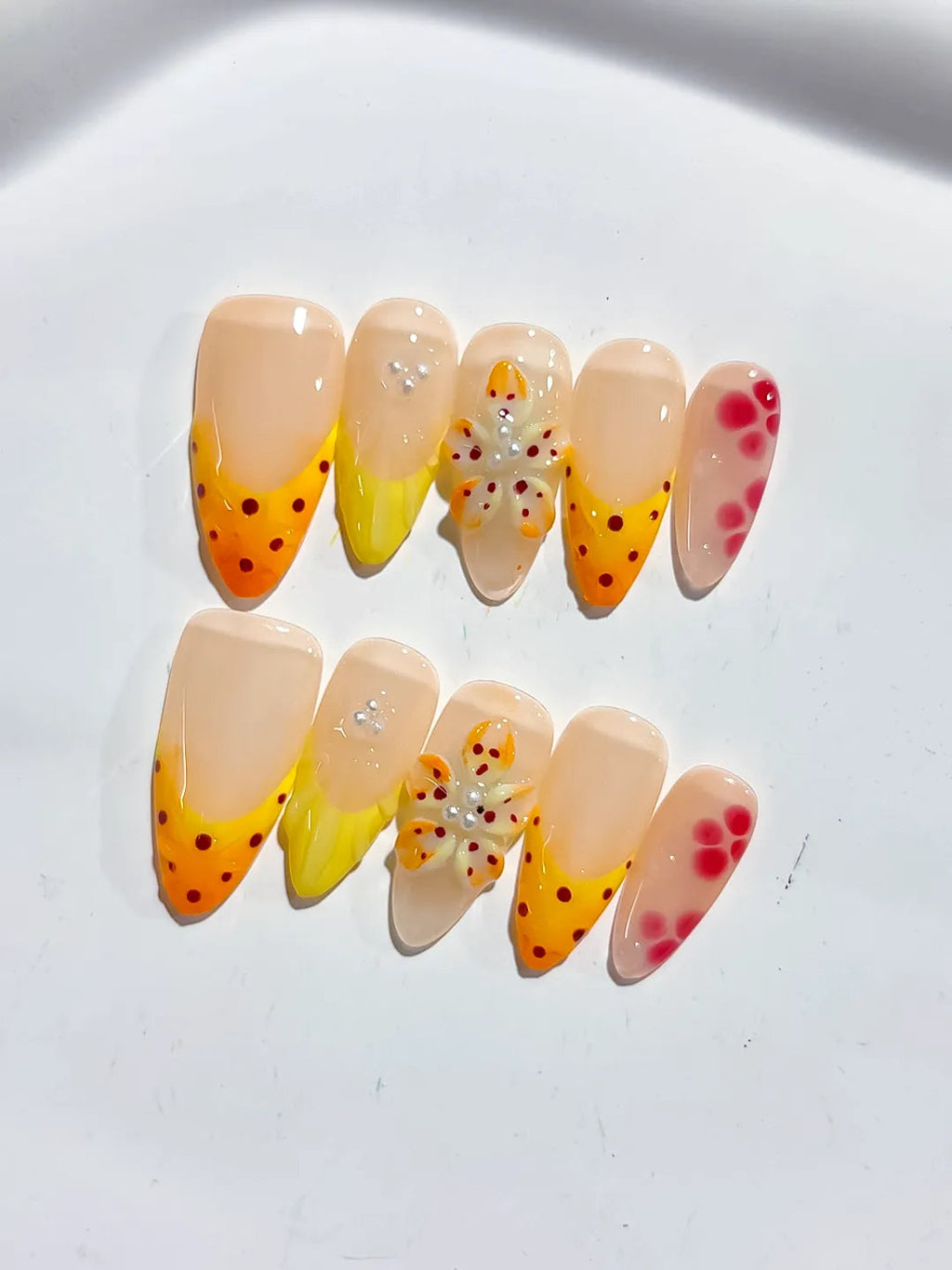 D475 - Medium Nude Yellow Almond French tip Flower Dot Pattern VibeNailsLab
