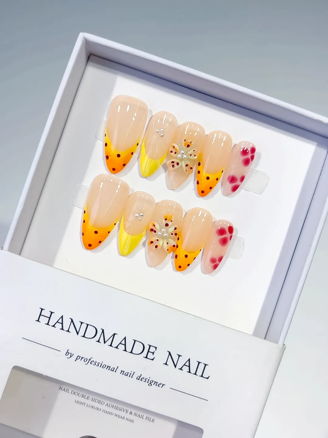 D475 - Medium Nude Yellow Almond French tip Flower Dot Pattern VibeNailsLab