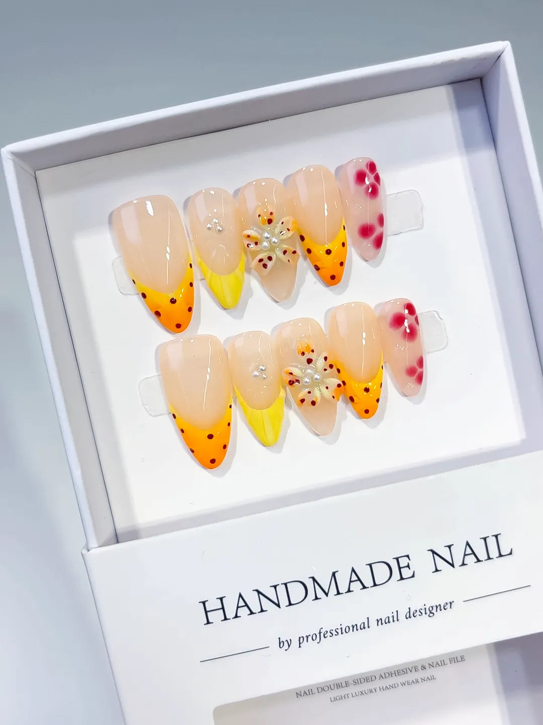 D475 - Medium Nude Yellow Almond French tip Flower Dot Pattern VibeNailsLab