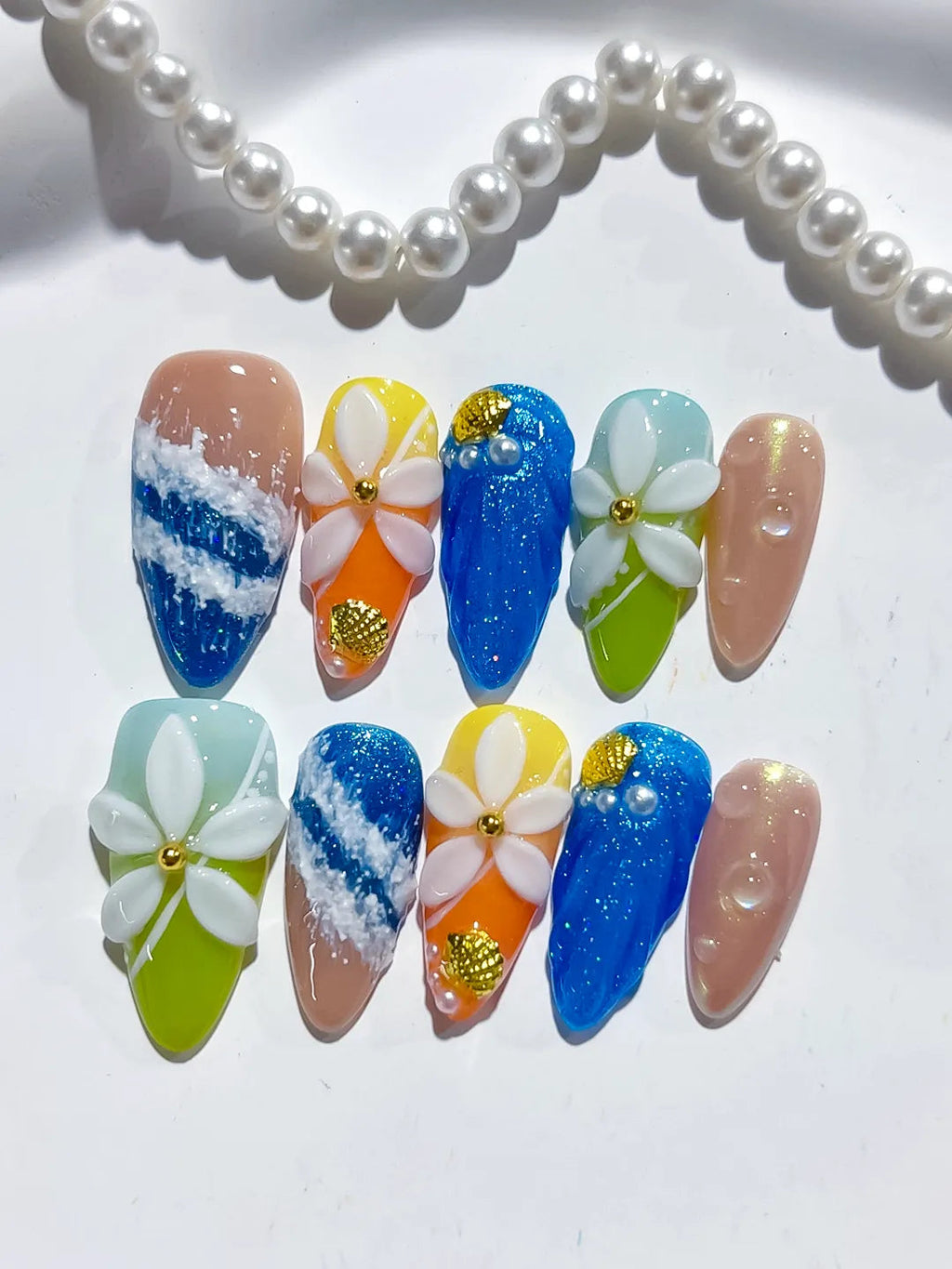 D476 - Medium Blue Green Almond Abstract Flower Glitter VibeNailsLab