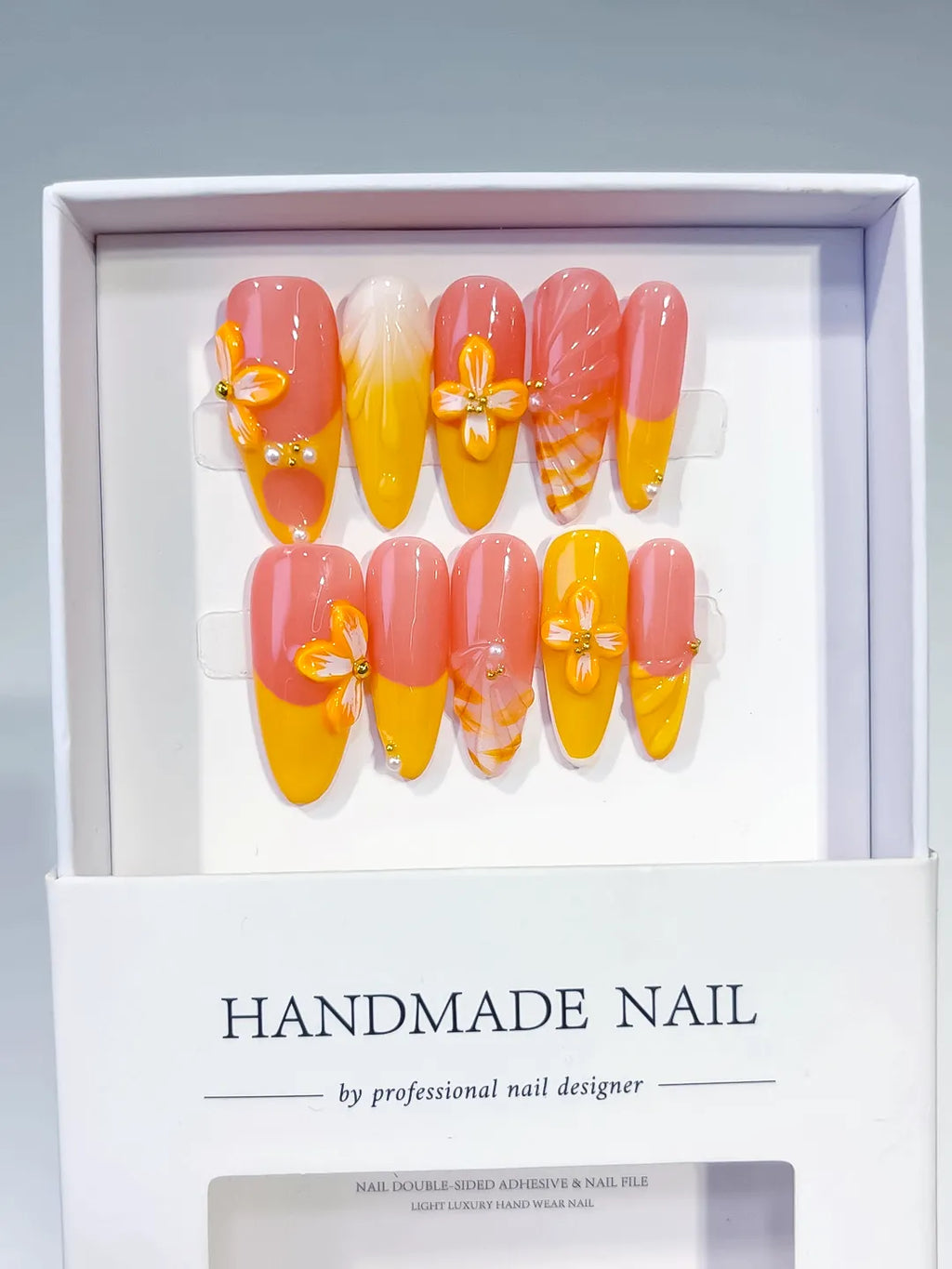 D477 - Medium Pink Yellow Almond Ombre Flower Plaid