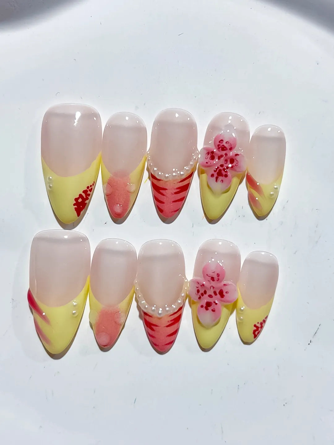 D483 - Medium Nude Yellow Almond French tip Flower Pearl
