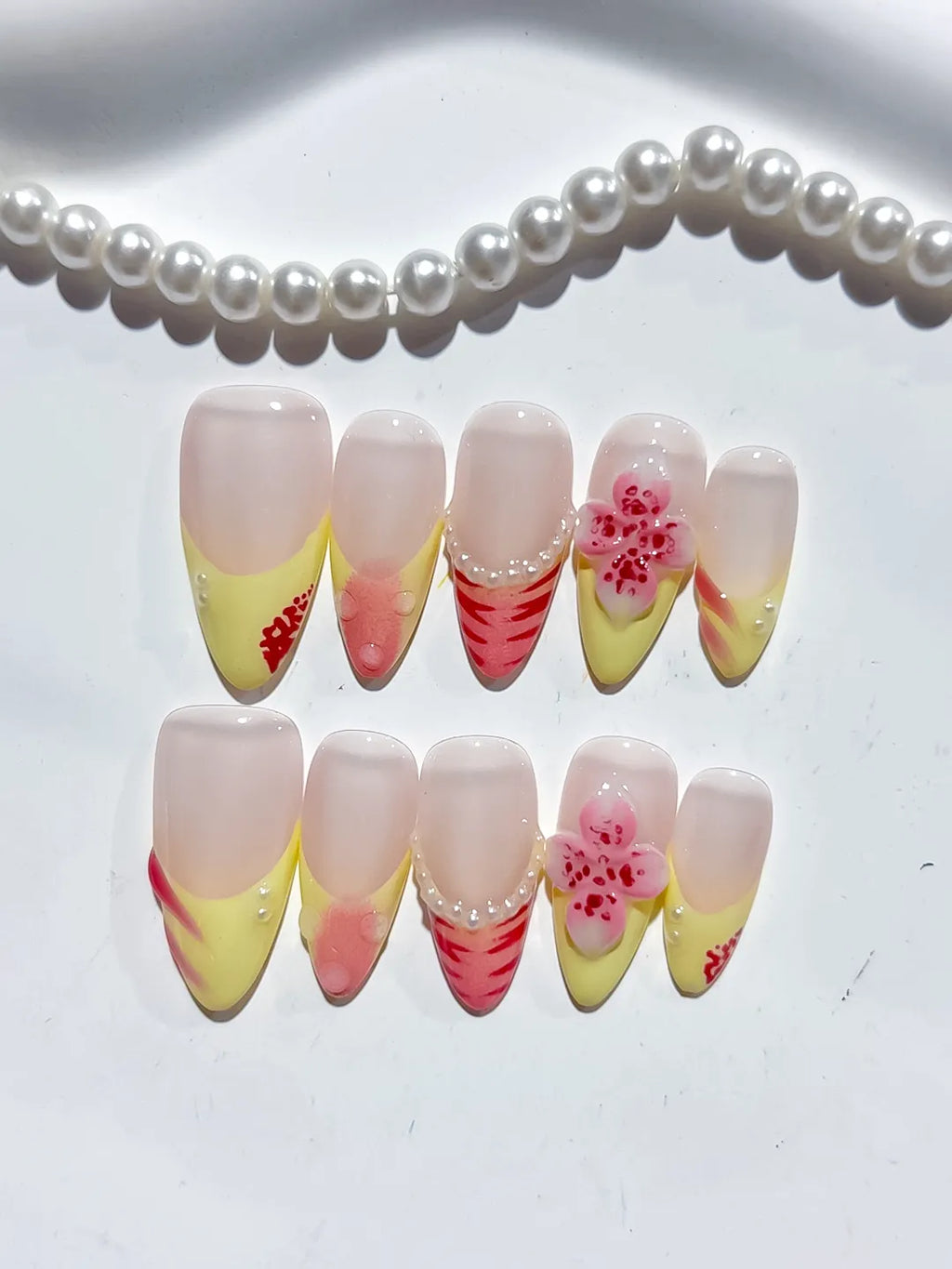 D483 - Medium Nude Yellow Almond French tip Flower Pearl