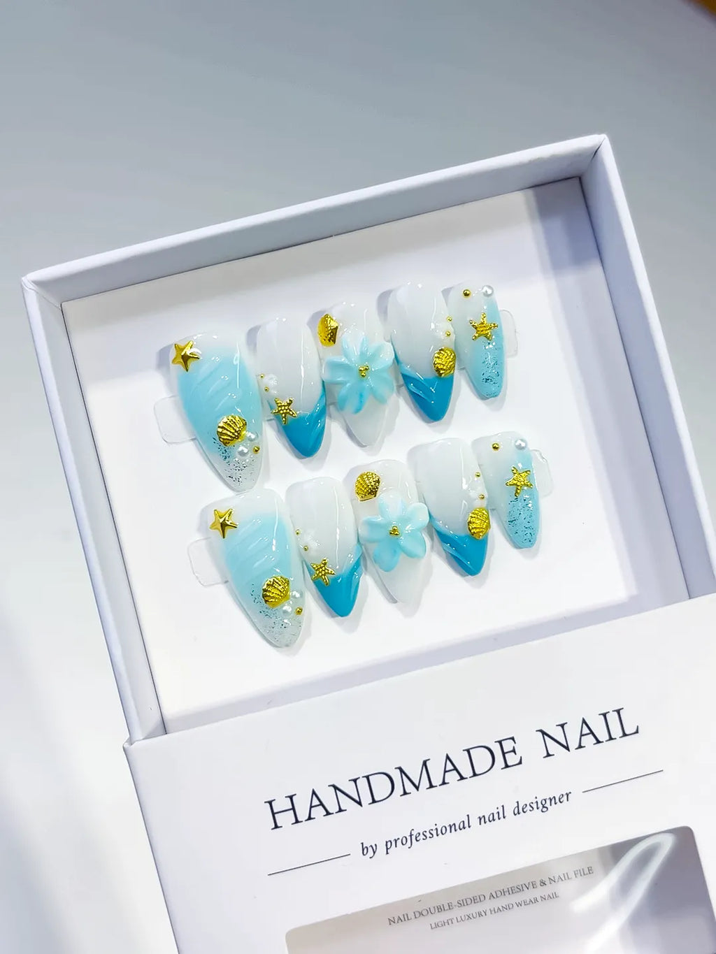 D484 - Medium White Blue Almond French tip Flower Star
