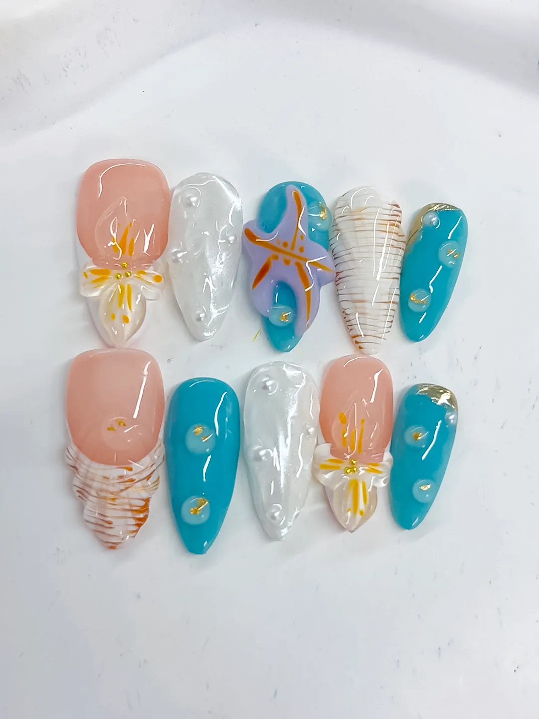 D488 - Medium Nude Blue Almond Abstract Starfish Shell