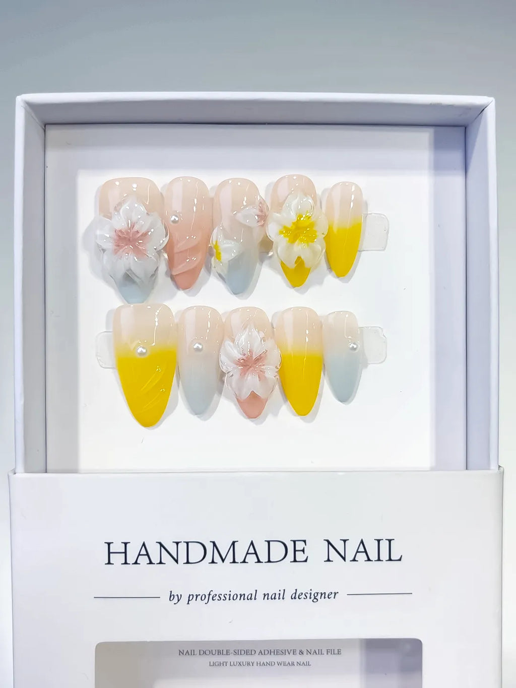D490 - Medium Nude Yellow Almond French tip Flower Pearl
