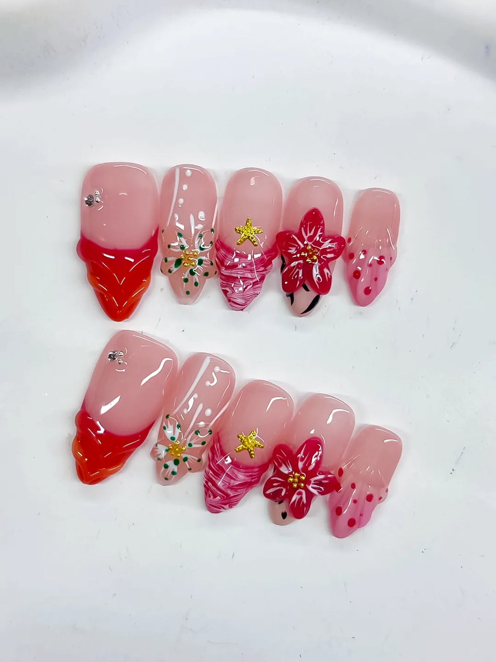 D507 - Medium Pink Red Almond Abstract Flower Star