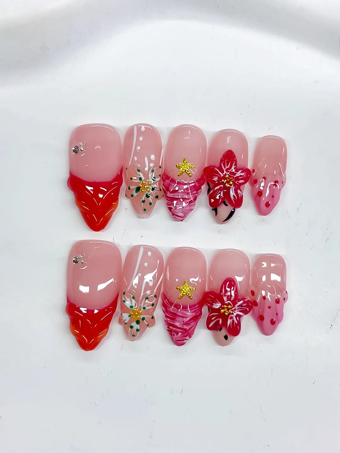 D507 - Medium Pink Red Almond Abstract Flower Star