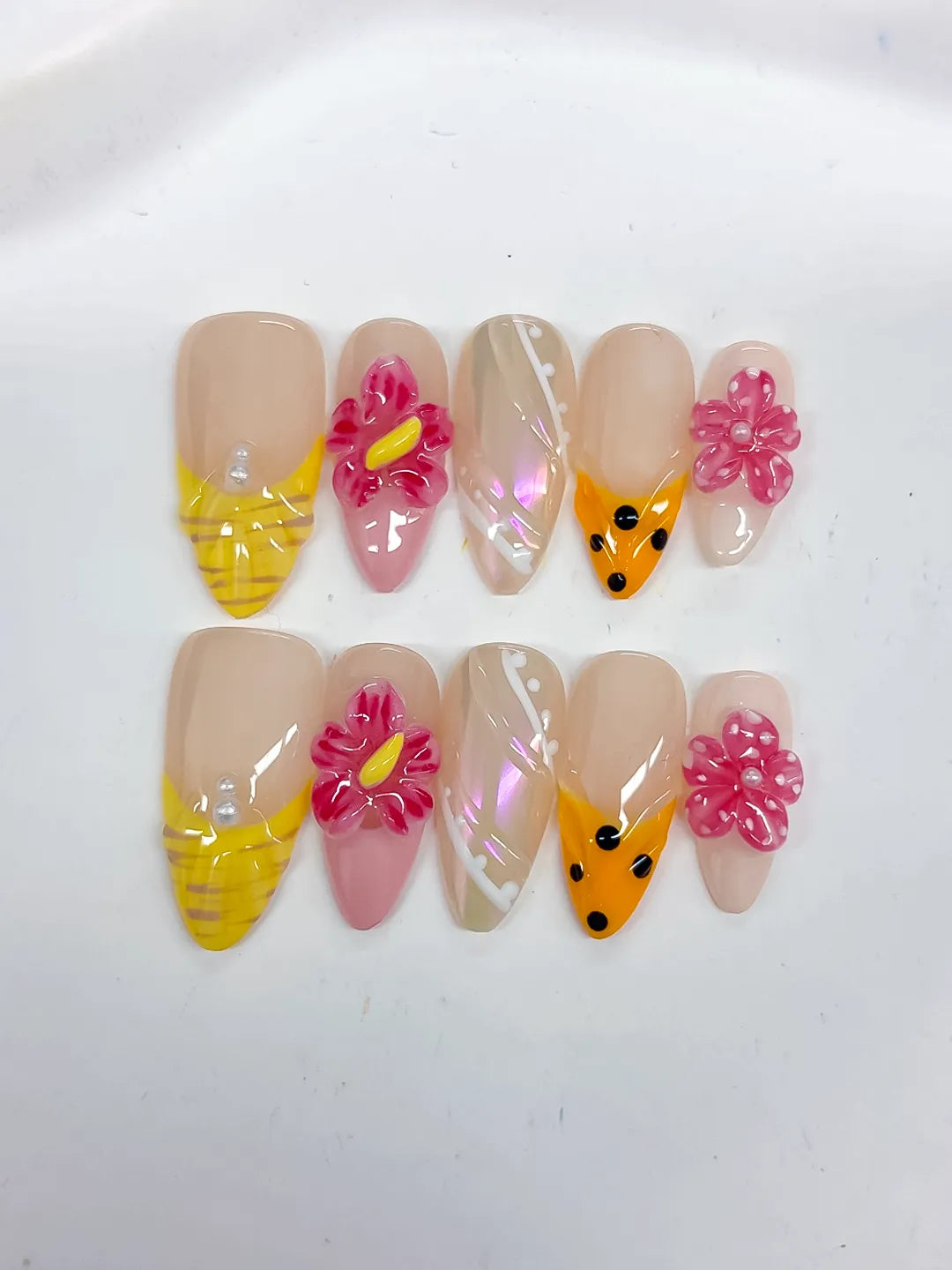 D513 - Medium Nude Yellow Almond Holographic Flower Dot Pattern