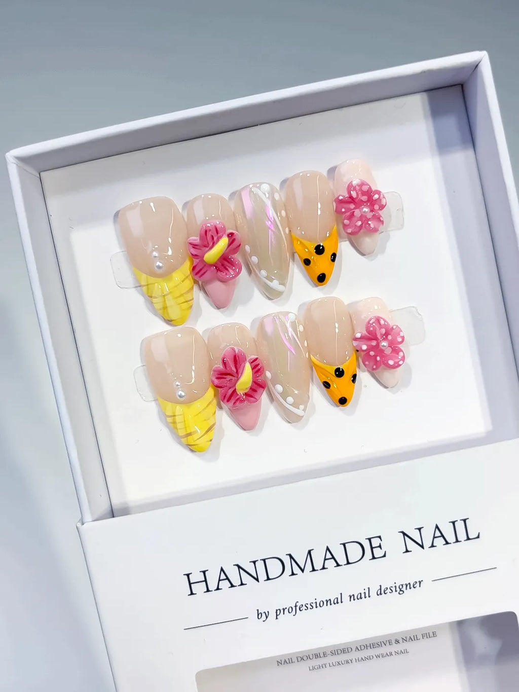D513 - Medium Nude Yellow Almond Holographic Flower Dot Pattern
