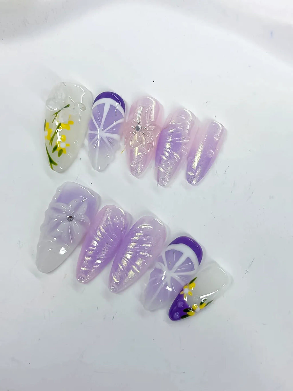 D517 - Medium White Purple Almond Holographic Flower Rhinestone