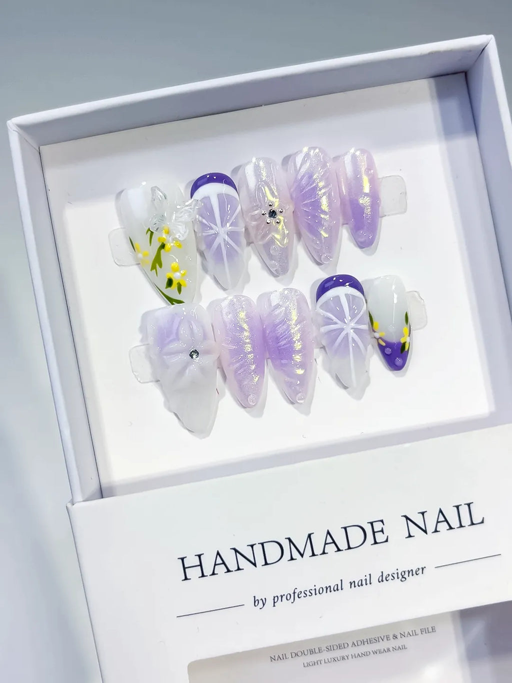 D517 - Medium White Purple Almond Holographic Flower Rhinestone