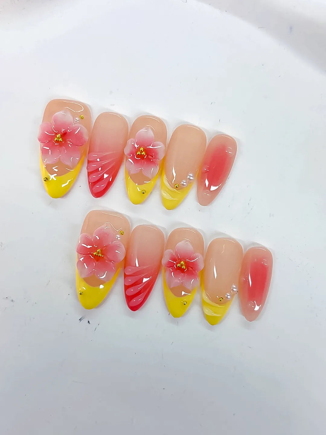 D525 - Medium Nude Yellow Almond French tip Flower Shell
