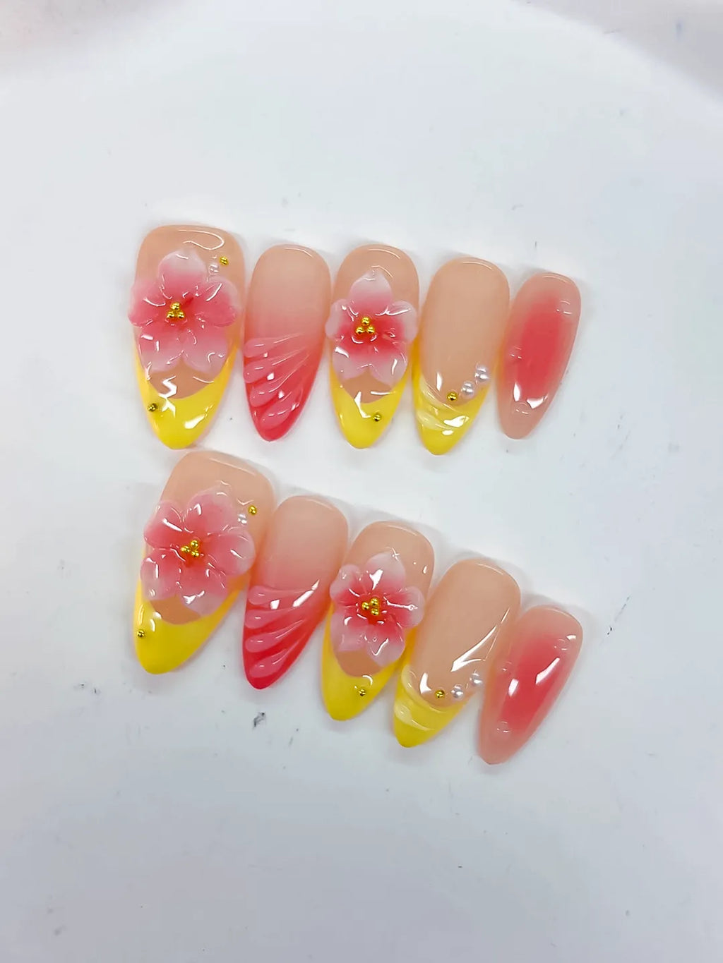 D525 - Medium Nude Yellow Almond French tip Flower Shell