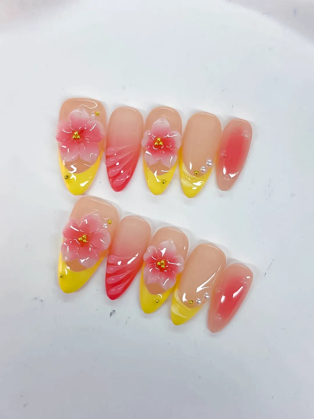 D525 - Medium Nude Yellow Almond French tip Flower Shell